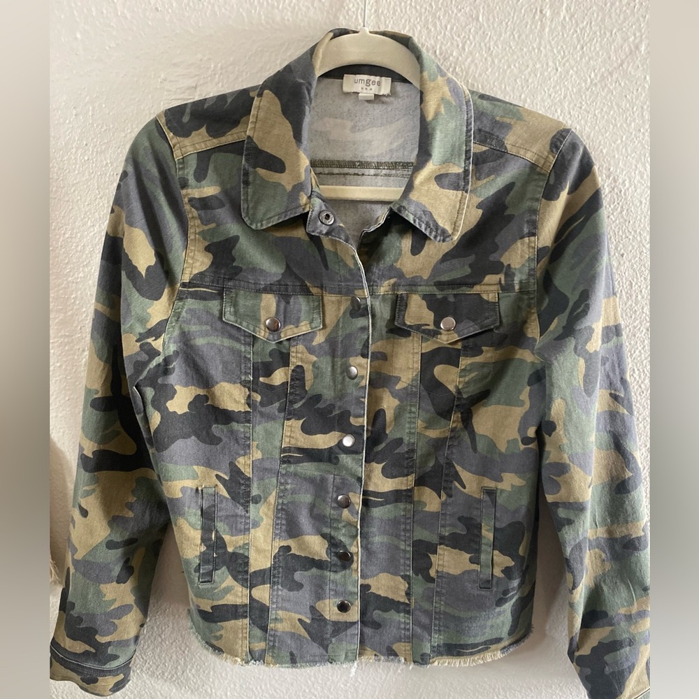 Umgee Green Camouflage Utility Jacket